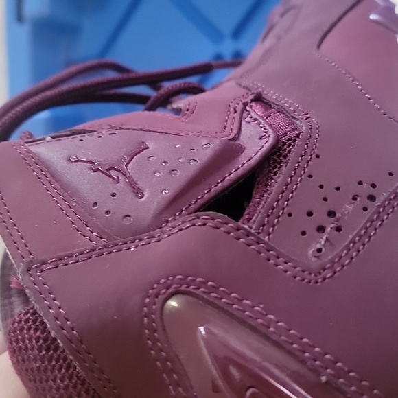 2017 Nike Air Jordan us size 8 - Picture 2 of 4